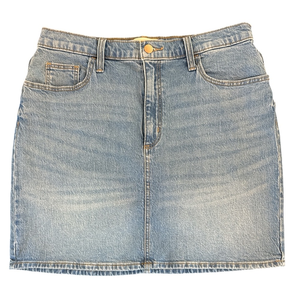 Universal Thread Light‎ Blue Denim Pencil Skirt